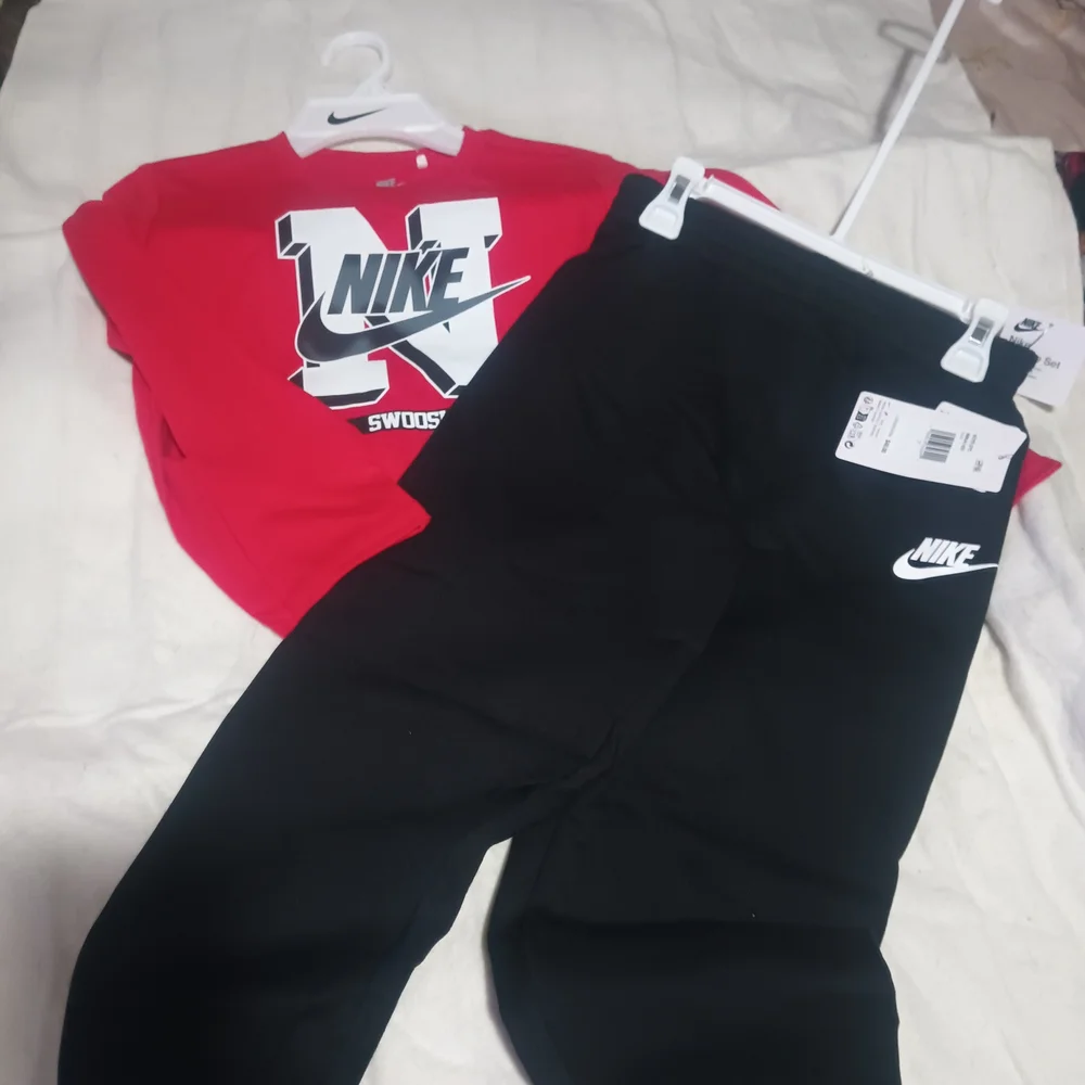 Nike Kids Red and Black Joggers - Picture 2 of 2